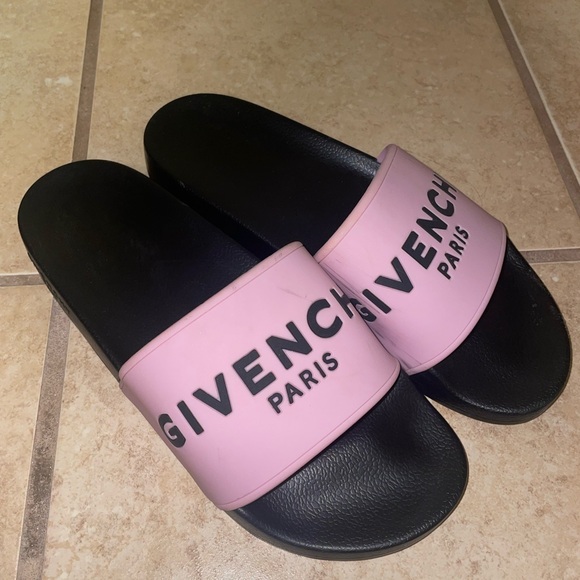 Givenchy Paris Pink Slides - Picture 1 of 5